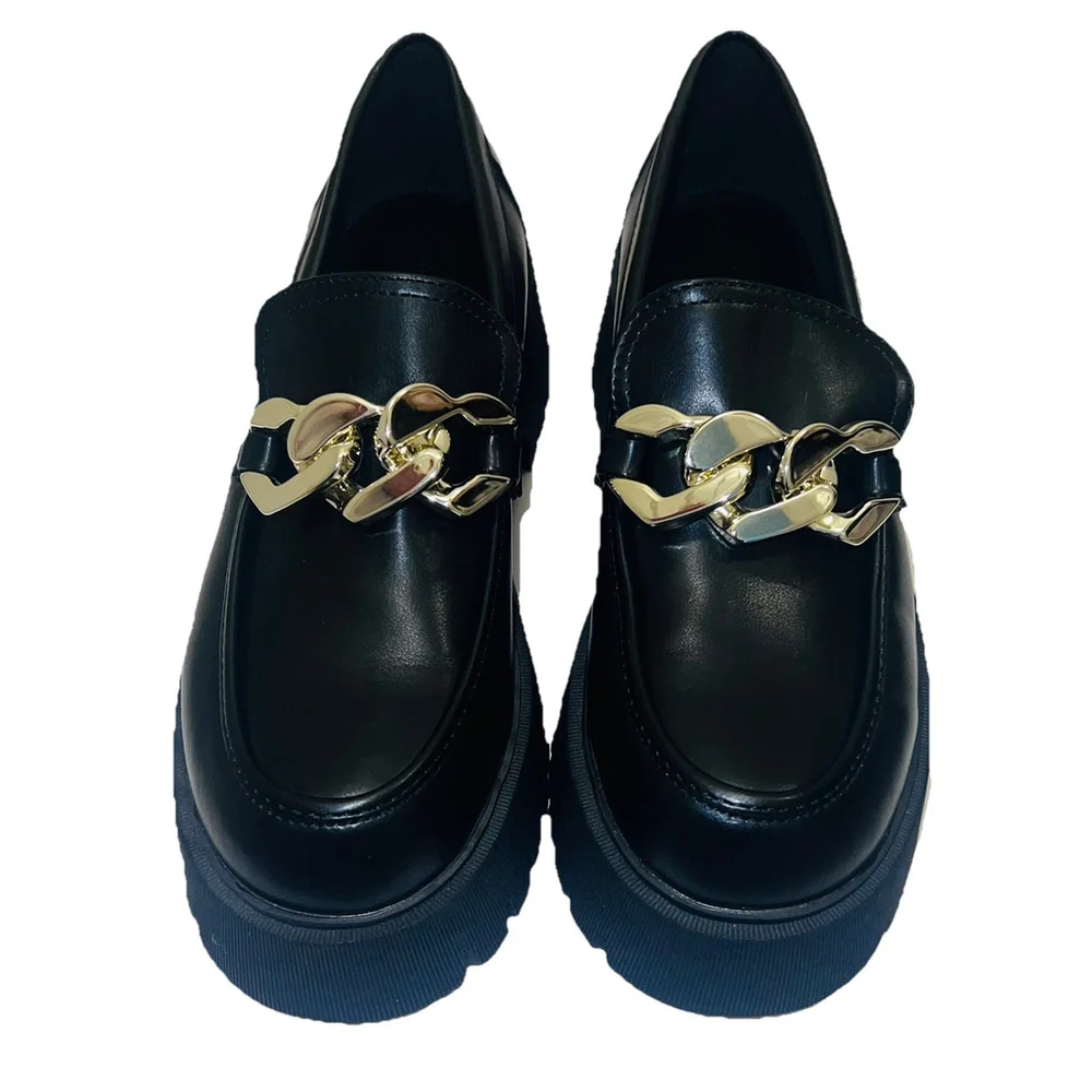 Stradivarius Chunky Lug Sole Loafers Black Gold Chain Platform EU 39/ US 8.5 - Picture 2 of 9